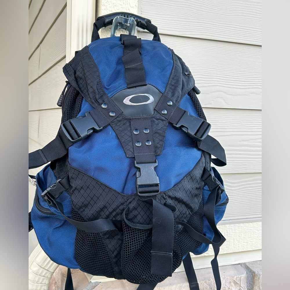 Vintage! Y2K OAKLEY ICON Rucksack Tactical Backpack